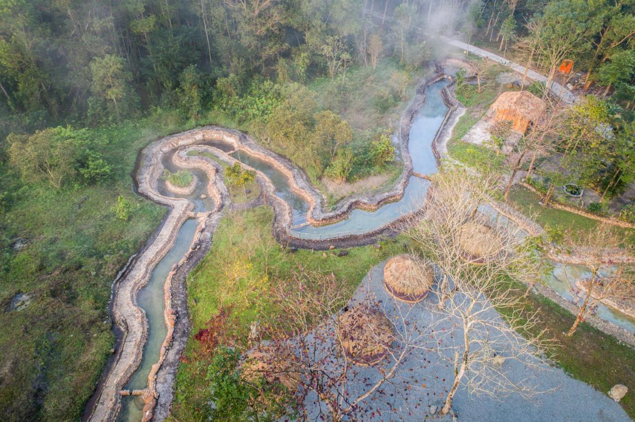 Thanh Tan Hot Springs By Fusion Хюе Екстер'єр фото